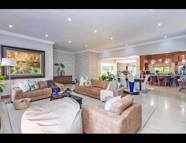 4 BEDROOM HOUSE FOR SALE IN MIDSTREAM ESTATE